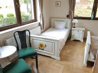 Отели типа «постель и завтрак» Dwór Pomorski Barwice Просторный двухместный номер с 2 отдельными кроватями-2